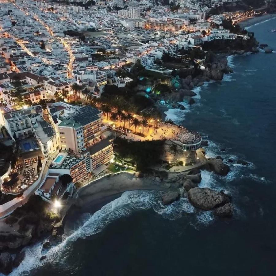 Apartamento Axarquia Apartment Nerja Ngoại thất bức ảnh